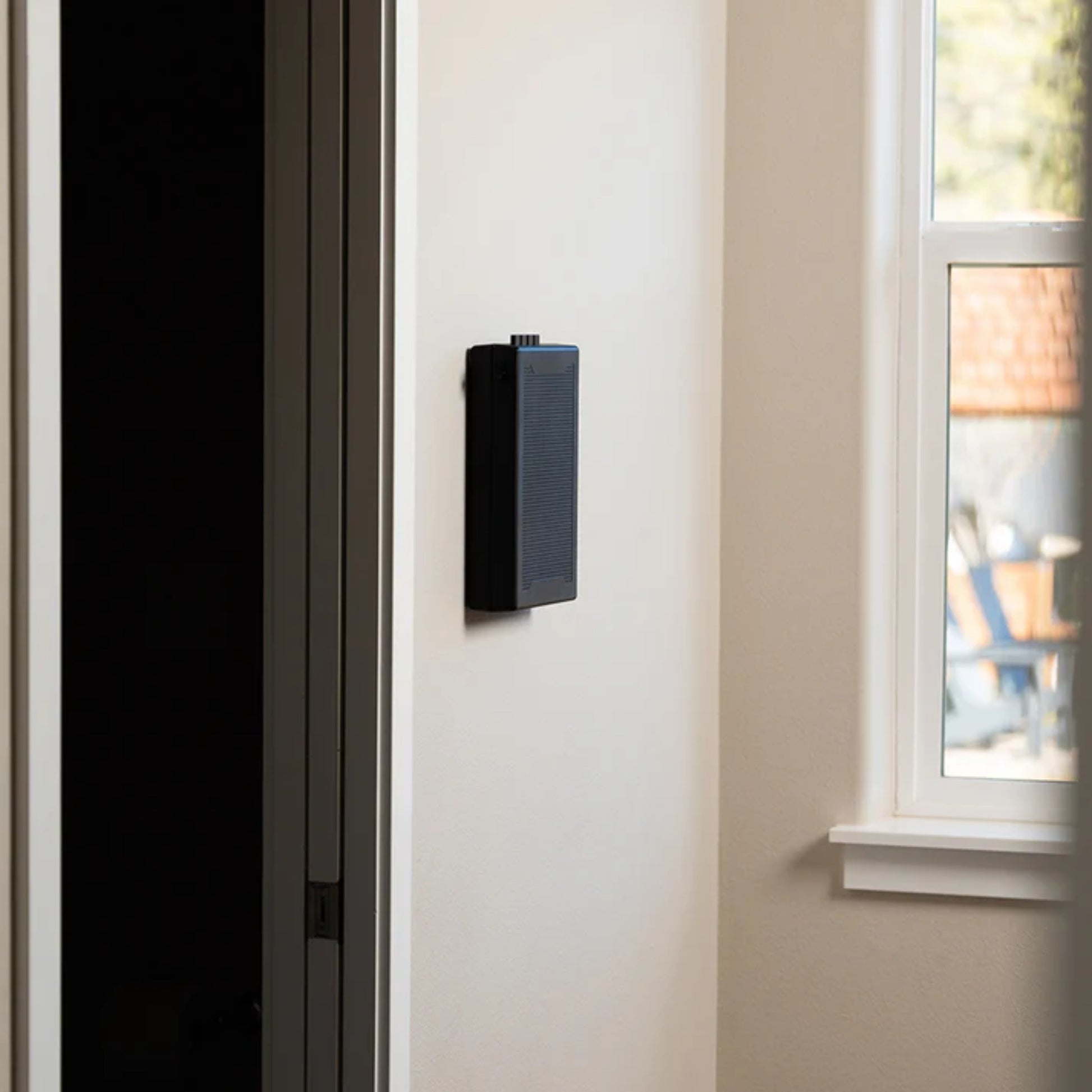 StopBox WARD Wall-Mounted Mechanical Gun Safe - Quick Access | No Batteries - Ungunn